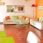 شقة Orange Bamboo