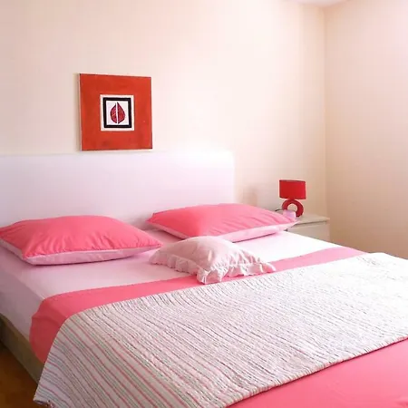 Apartman Orange Bamboo